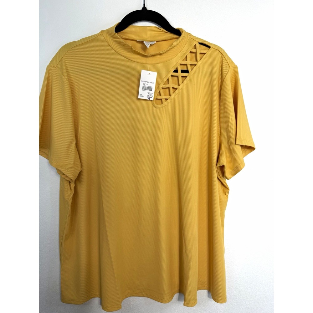 Cato Plus 18/20W Ochre Solid Ribbed Knit Mock Neck Cut-Out Top Short Sleeve